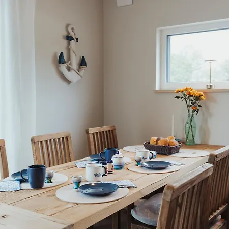 Neu Rügen Resørt Großzügiges, Gemütliches Familienhaus Solveig Mit Terrasse Сasa de vacaciones *